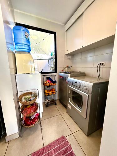 Habitación privada con estacionamiento - Sector Los Dominicos