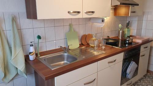 Cocina, Kienreich Apartments Merseburg Weißenfelser Straße in Merseburg