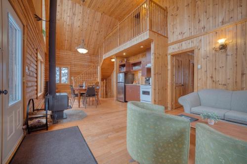 Chalet Cerf Ski in-out Appalaches Park 16 Guests in Saint-Paul-De-Montminy (QC)