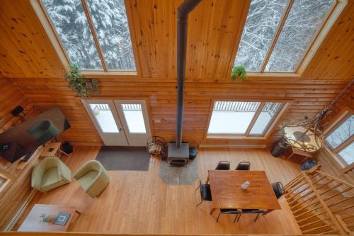 Chalet Cerf Ski in-out Appalaches Park 16 Guests in Saint-Paul-De-Montminy (QC)