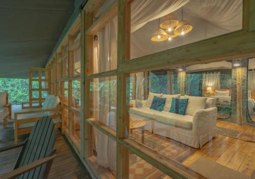 Olesamara Collection in Nanjukis