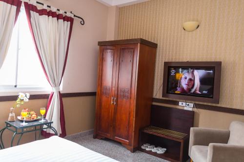 1 queen bed