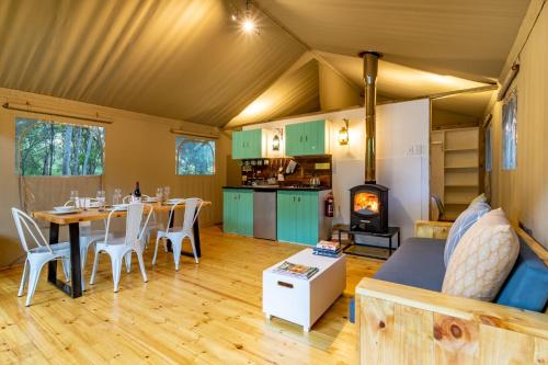 편의 시설/서비스, AfriCamps at Bonamanzi Game Reserve in 흘루흘루웨
