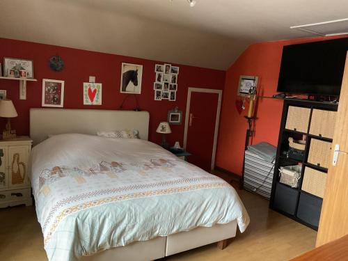 Chambres chez Nanou avec petit dejeuner in Chimay