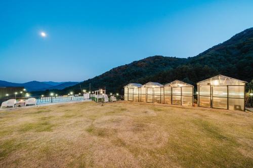 Exterior view, Gapyeong Gaedaek Pension in Sang-myeon
