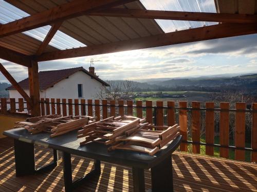 La petite Maison gîte à louer Lubière