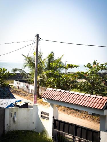 Haven Home stay Explore cherai beach like Never b4 - image 2