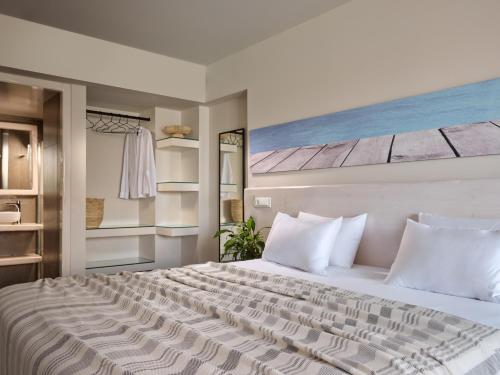 Ionian Hill Hotel - image 8