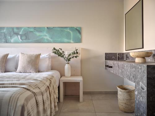 Ionian Hill Hotel - image 10