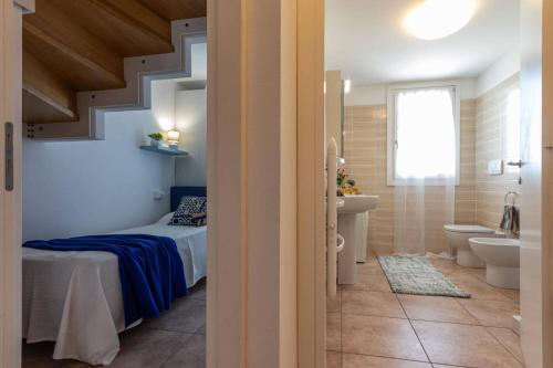 Comfortable flat in a residence with swimming pool, Bibione (Foto 3)