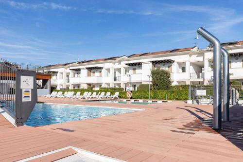 Comfortable flat in a residence with swimming pool, Bibione (Foto 4)