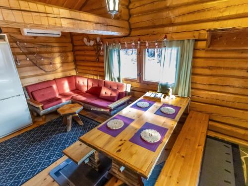 Holiday Home Kuukkelitupa by Interhome in Enontekio