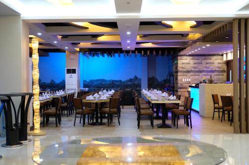 Pub/Lounge, Kew Hotel - Tagbilaran in Tagbilaran