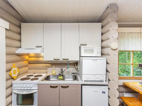 Holiday Home Tarvastupa by Interhome in Kemijärvi