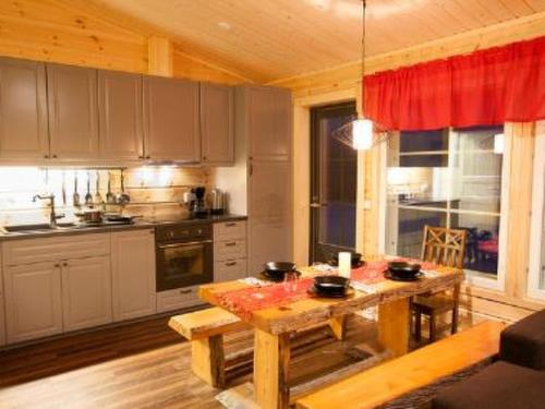 Holiday Home Levin revontulitaivas 2 by Interhome in Kongasa