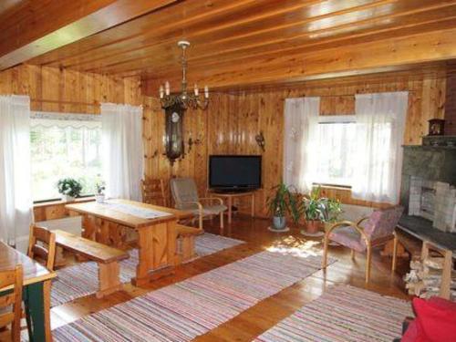 Holiday Home Raanumaja iii by Interhome in 拉姆普西耶爾維