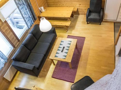 Holiday Home Tunturinvieri l3 by Interhome in Yllasjarvi