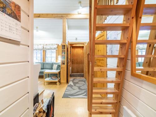 Holiday Home Lomayllas h105 - pistopolku 2a by Interhome in Yllasjarvi