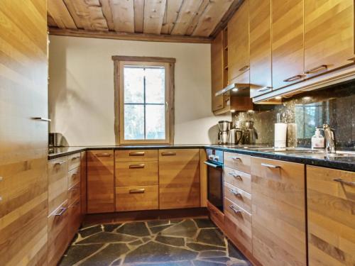 Holiday Home Luostakka iso by Interhome in Yllasjarvi