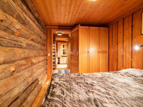 Holiday Home Lomayllas d59 -palovaarankaarre 13 a by Interhome in Yllasjarvi