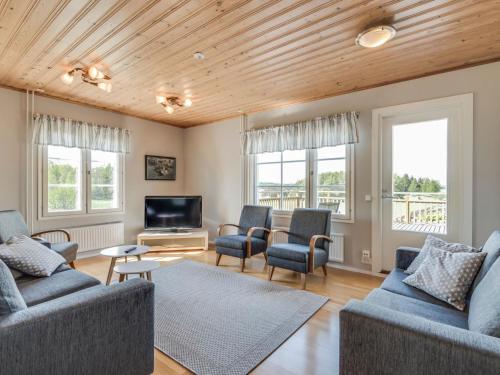Holiday Home Villa pääsky by Interhome (Holiday Home Villa paasky by Interhome) in Orssaari