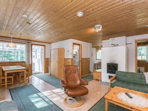 Holiday Home Kiviaho by Interhome in Rautalahti