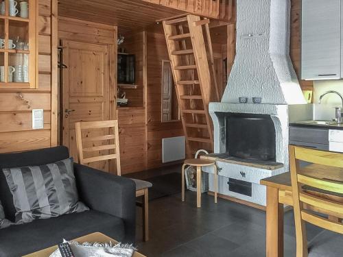 Holiday Home Lomayllas b26 -palovaarankaarre 8 a by Interhome in يلاسجارفى