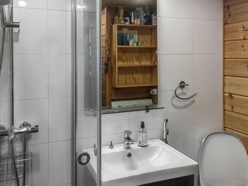 Holiday Home Lomayllas b26 -palovaarankaarre 8 a by Interhome in يلاسجارفى