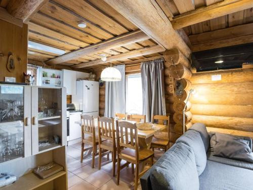 Holiday Home Tunturitahti- lainio by Interhome in Vesikkovaara