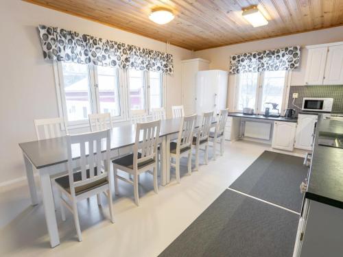 Holiday Home Villa pääsky by Interhome (Holiday Home Villa paasky by Interhome) in Orssaari