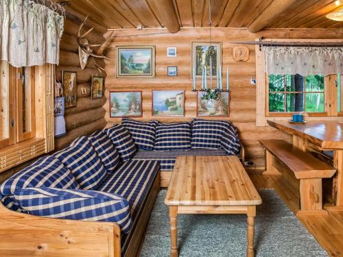 Holiday Home Matruusin majakka by Interhome in Oravisalo