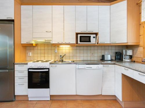 伊圖熱水池度假屋 (Holiday Home Hot pool cottage iitu by Interhome) in 伊塔-索伊薩洛