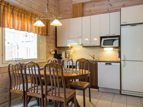 Holiday Home Karitahko a 8 by Interhome in Nilsia