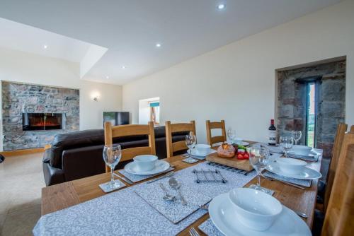 Iekārtas, 2 Bed in Kidwelly oc-t32656 in Llangyndeyrn