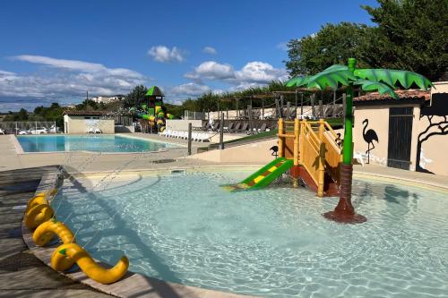 泳池, Ludocamping in 呂薩