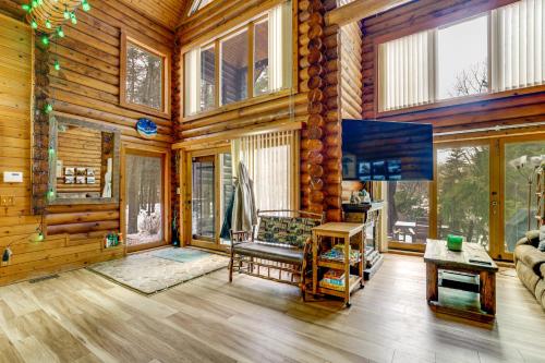 Magical Metamora Cottage w/ Fire Pit, Pond, Deck! in Elba (MI)