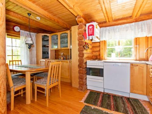 Holiday Home Heinäsorsa by Interhome (Holiday Home Heinasorsa by Interhome) in Rutalahti