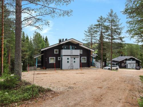 Holiday Home Taukotuli 4 paritalon alakerta by Interhome in Hyrynsalmi