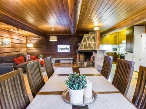 Holiday Home Metsapirtti by Interhome in Virrat