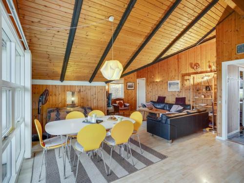 Holiday Home Simonia - 600m from the sea by Interhome in Sydals