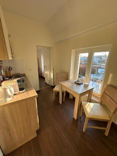 Messeapartments Leipzig - komfortabel ubernachten und in 3 Fahr- bzw 15 Gehminuten zur Messe - Krostitz