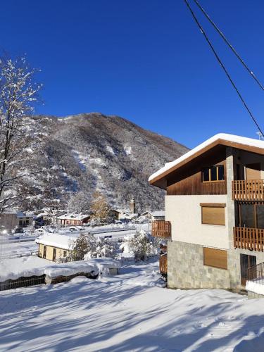 外部景觀, Il Faggio Rosso Apartment in 韋爾南泰