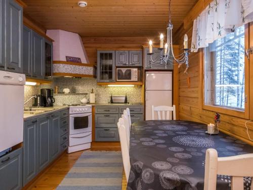 Holiday Home Mantyrinne by Interhome in Vavesaari