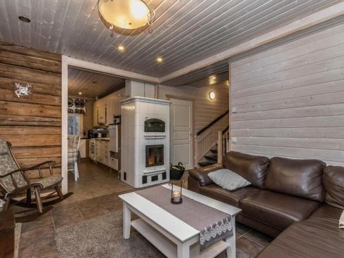 Holiday Home Eemilin huvila by Interhome in Vavesaari