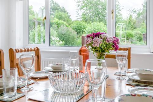 Iekārtas, 2 Bed in Yatton oc-s32603 in Aymestrey