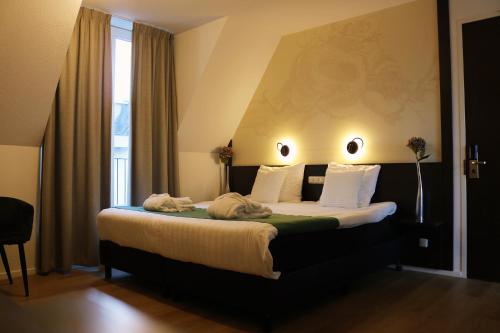 1 queen bed