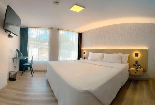 1 queen bed