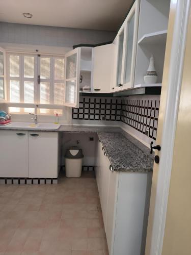 кухня, Apartment in Yasmine Hammamet in Хаммамет