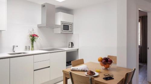 Hotel Sagrada Familia Apartments - image 3