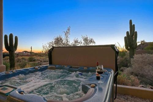 The Sanctuary - 6BR Home in Cachet at Las Sendas